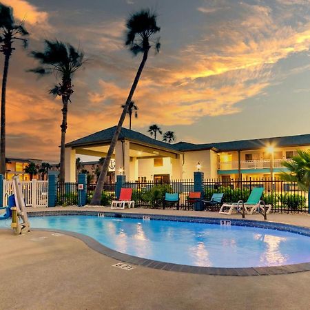 Captains Quarters Inn 포트 애런사스 외부 사진