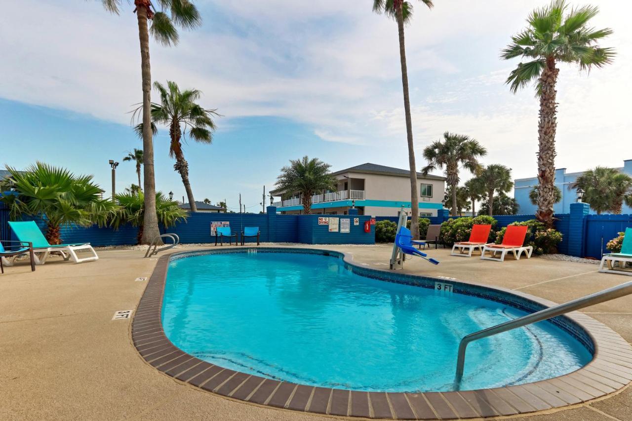 Captains Quarters Inn 포트 애런사스 외부 사진