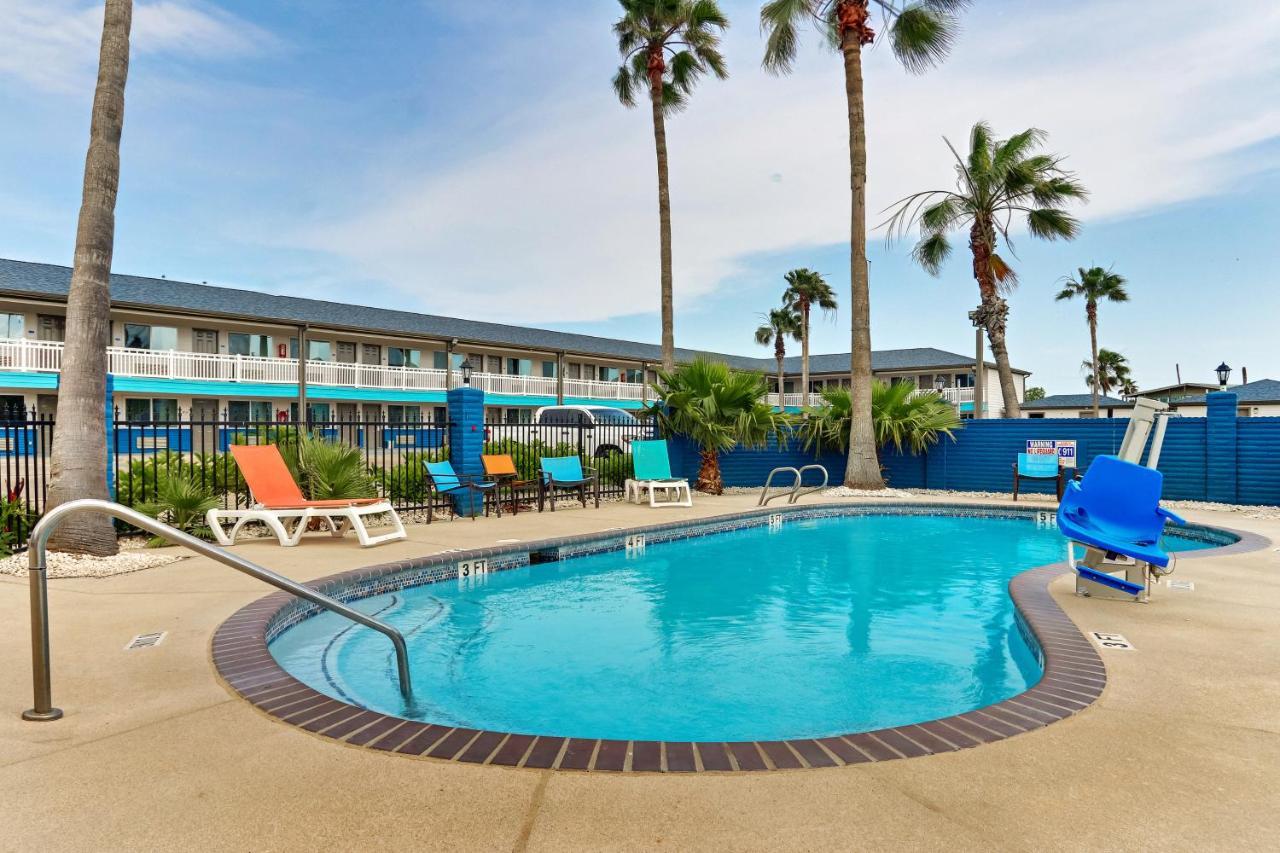 Captains Quarters Inn 포트 애런사스 외부 사진
