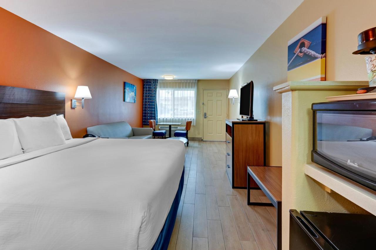 Captains Quarters Inn 포트 애런사스 외부 사진