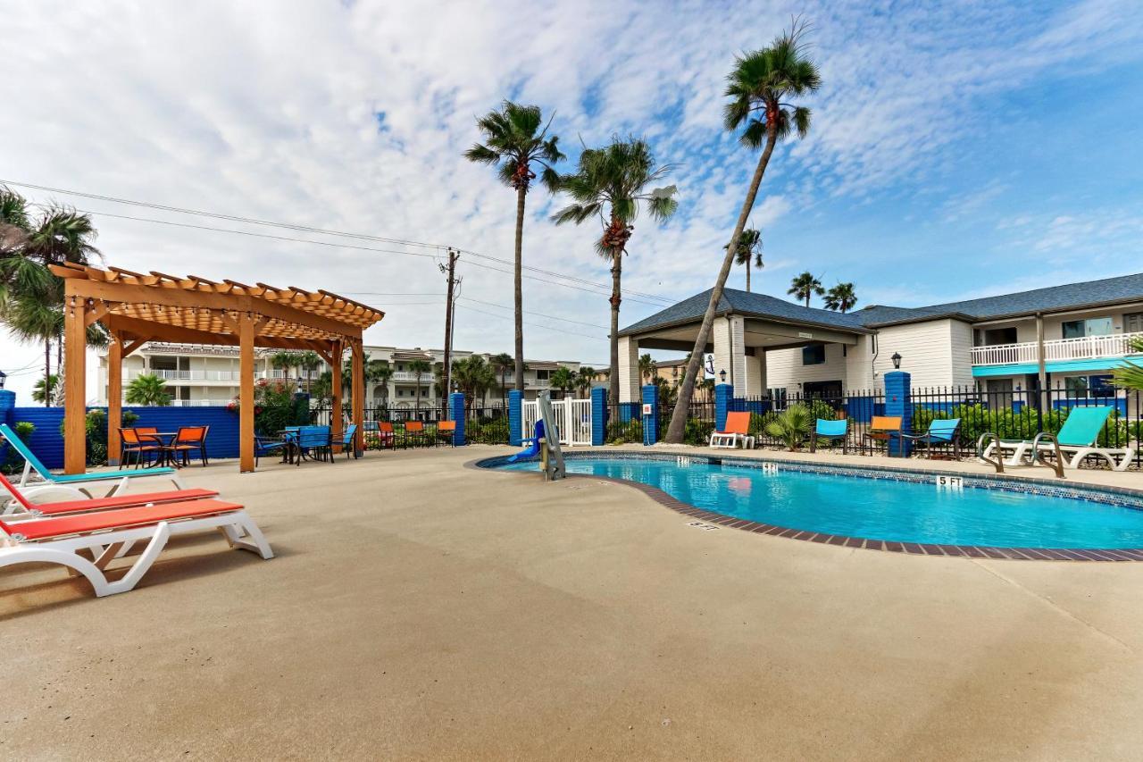 Captains Quarters Inn 포트 애런사스 외부 사진