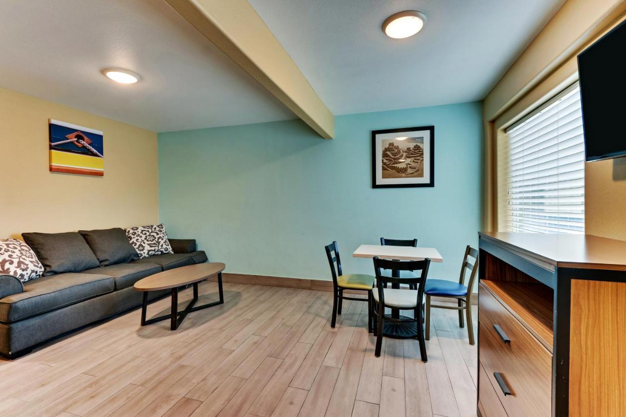 Captains Quarters Inn 포트 애런사스 외부 사진