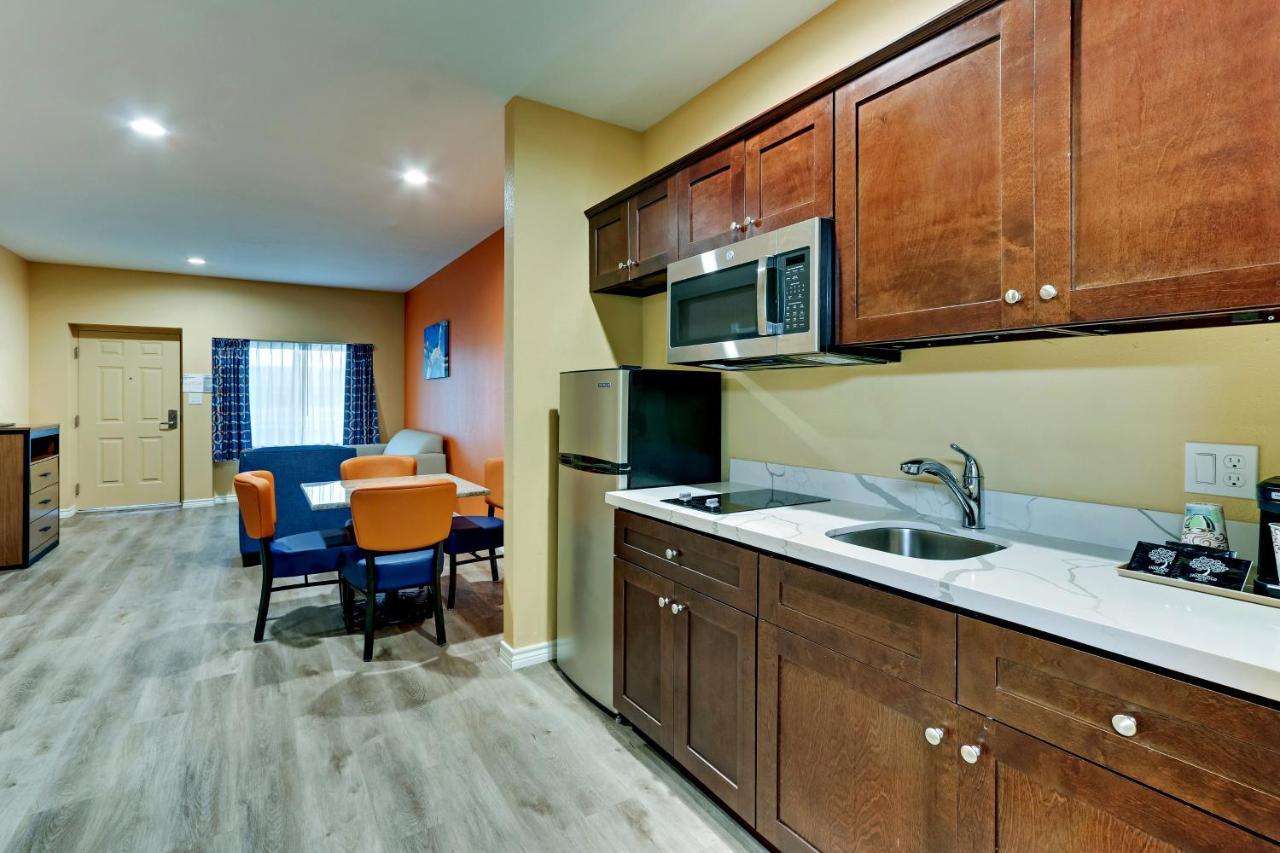 Captains Quarters Inn 포트 애런사스 외부 사진