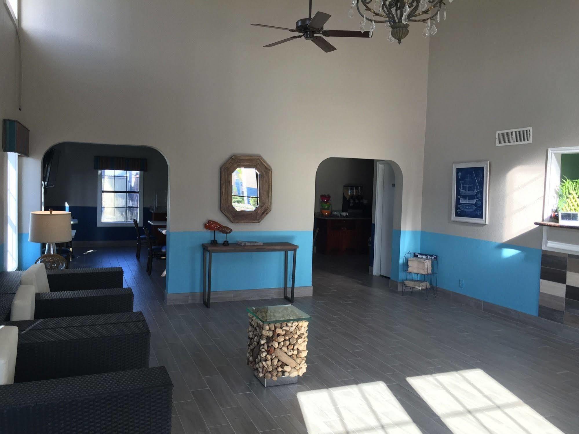 Captains Quarters Inn 포트 애런사스 외부 사진